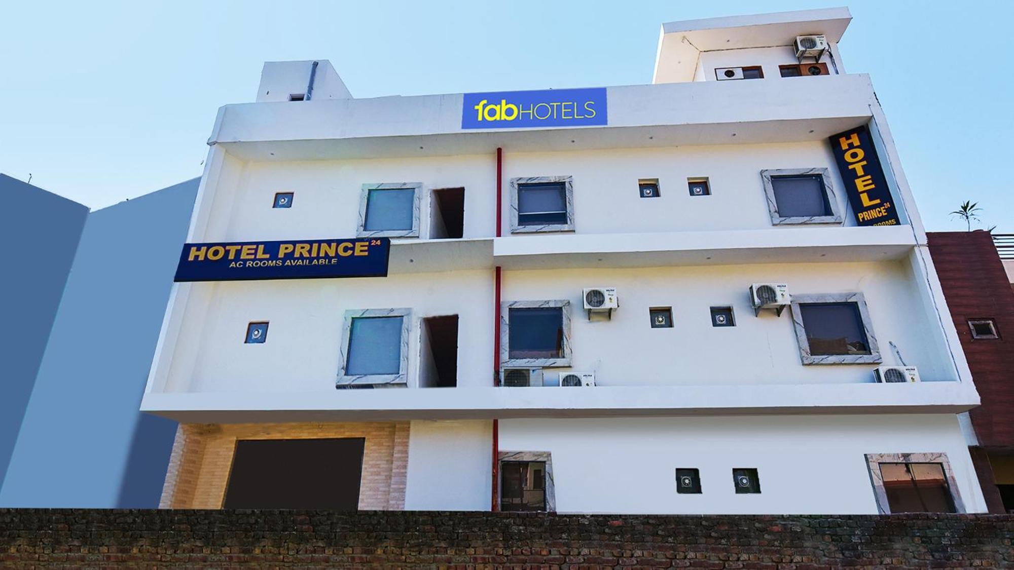 Fabhotel Prince 24 Mohali Exterior photo