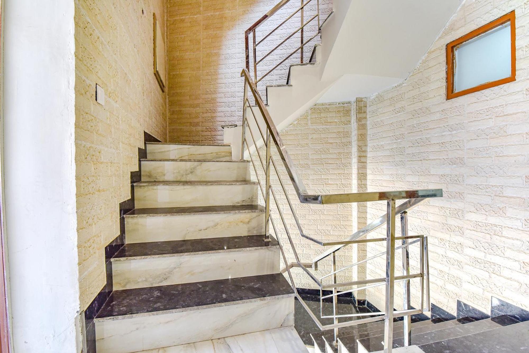 Fabhotel Prince 24 Mohali Exterior photo