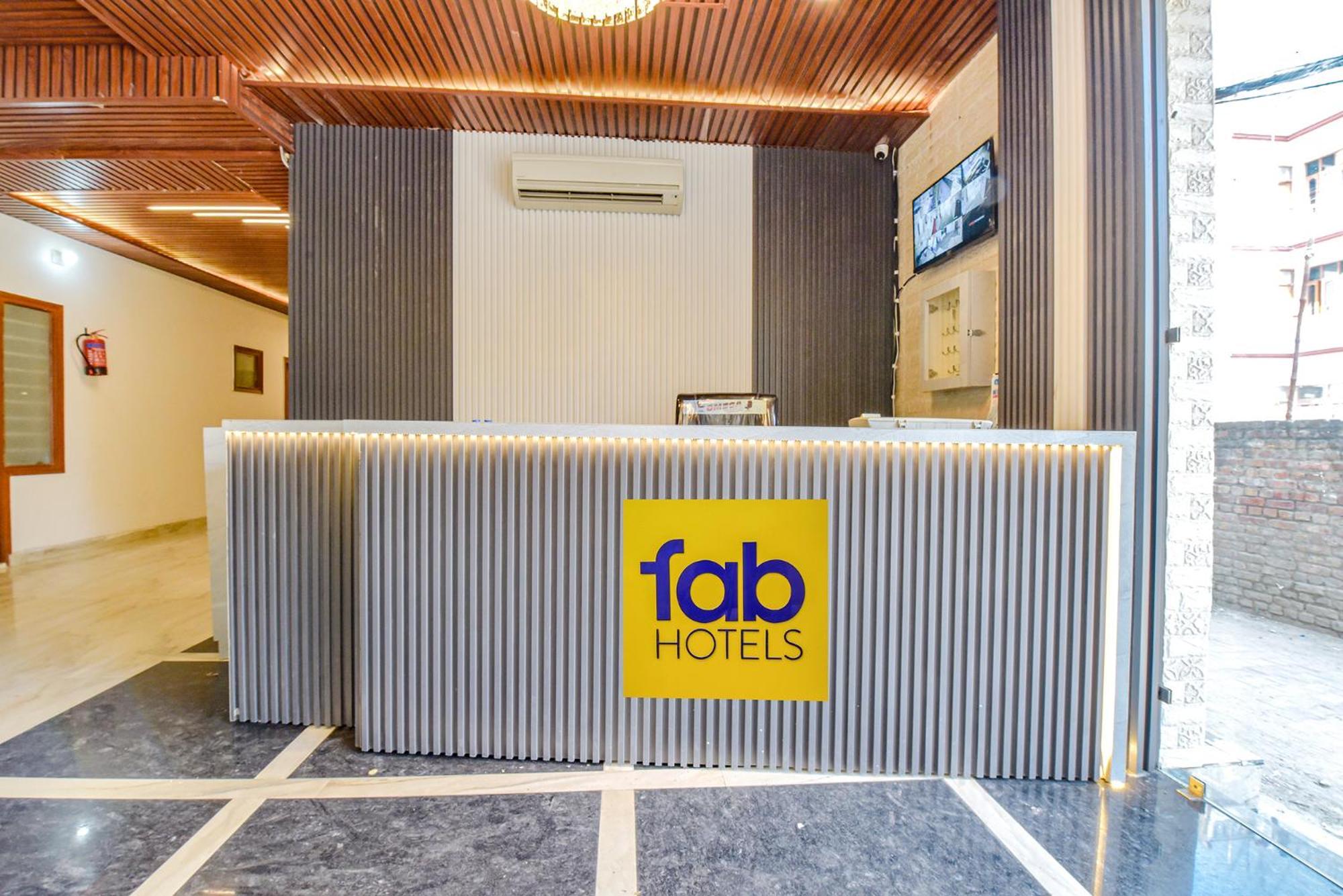 Fabhotel Prince 24 Mohali Exterior photo