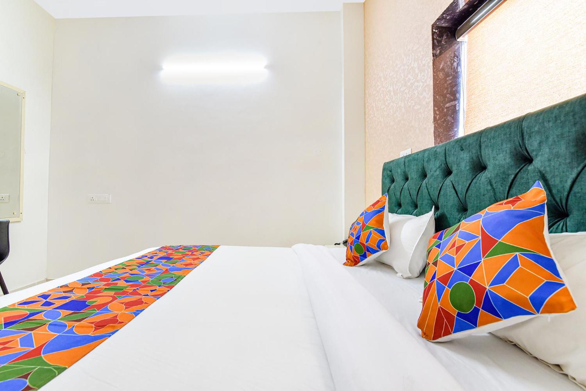 Fabhotel Prince 24 Mohali Exterior photo