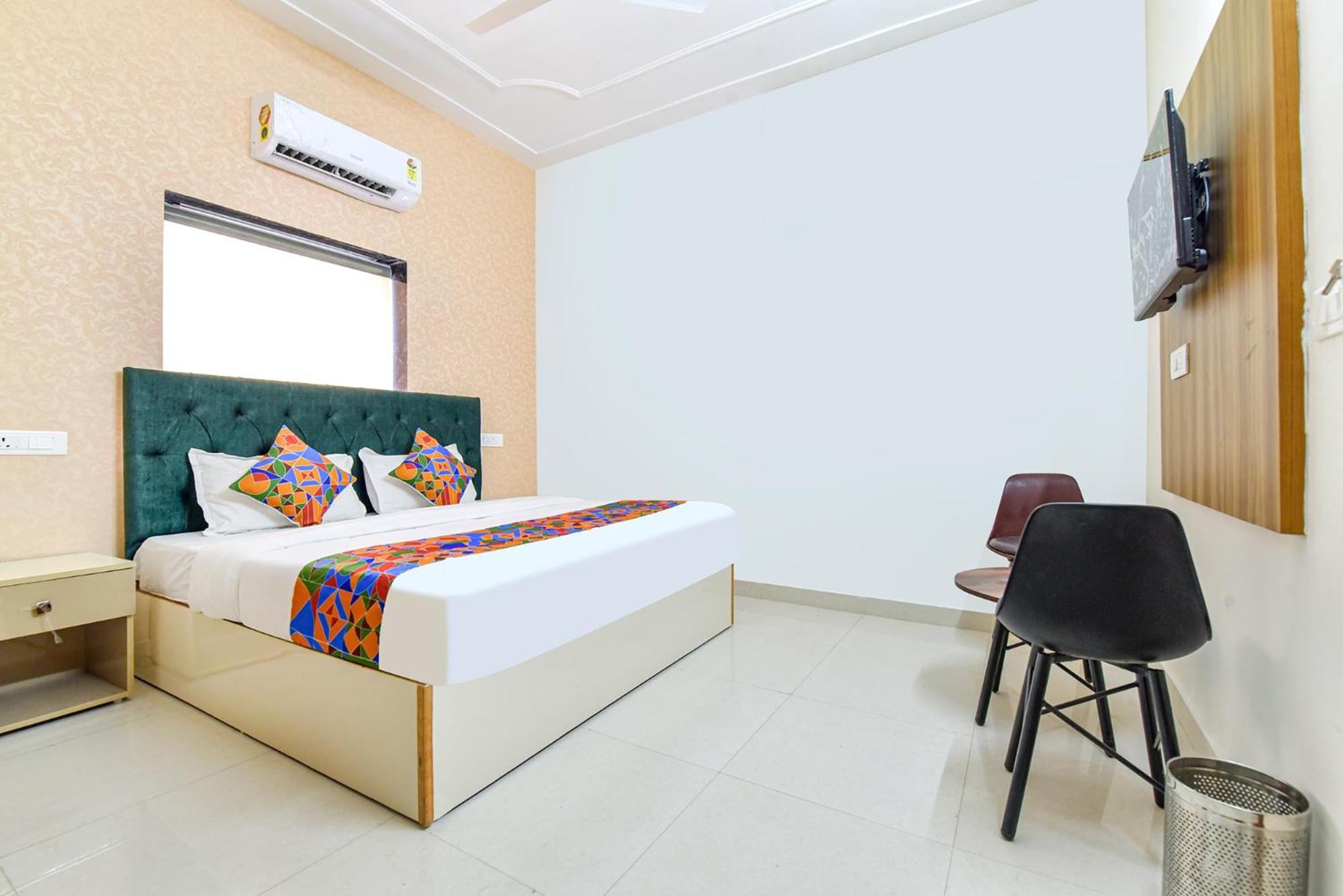 Fabhotel Prince 24 Mohali Exterior photo